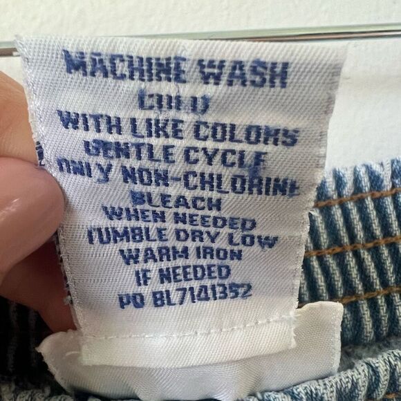 Lady Blair Women's Elastic Loose Fit High Waisted Denim Mom Jeans Blue Size 10 - Picture 6 of 7